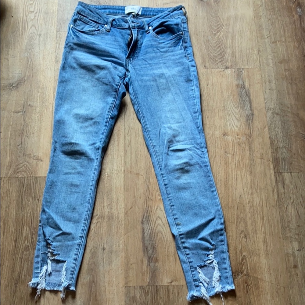 Light Wash Cut-Up Bottom Jeans